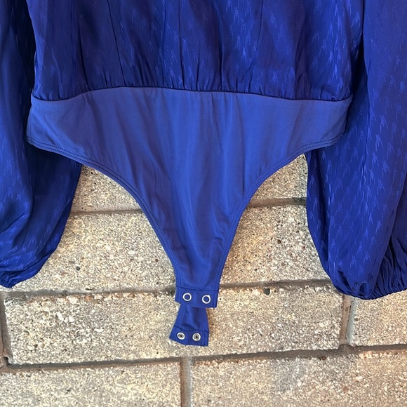 Express Top - Picture 4 of 6